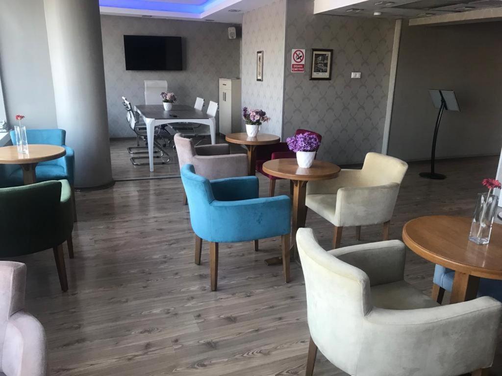 Walk In 3* Izmir
